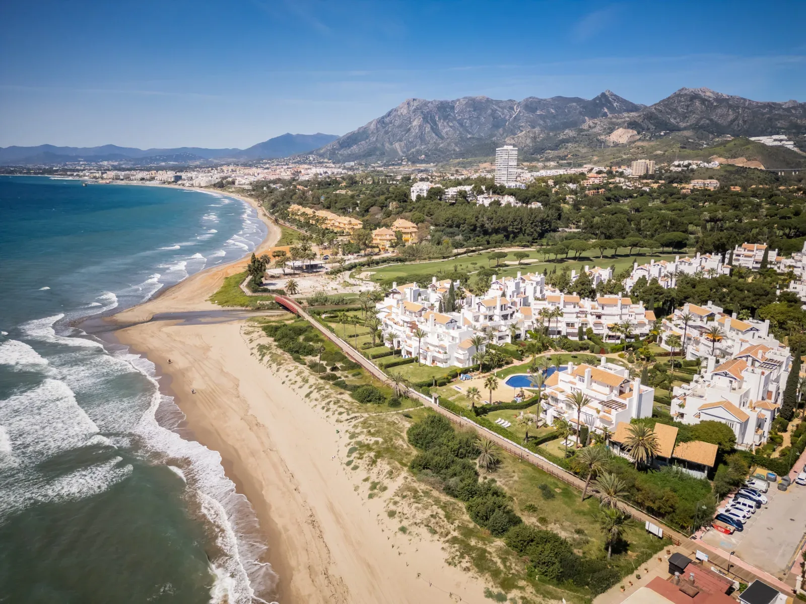 Los Monteros Palm Beach Apartment
